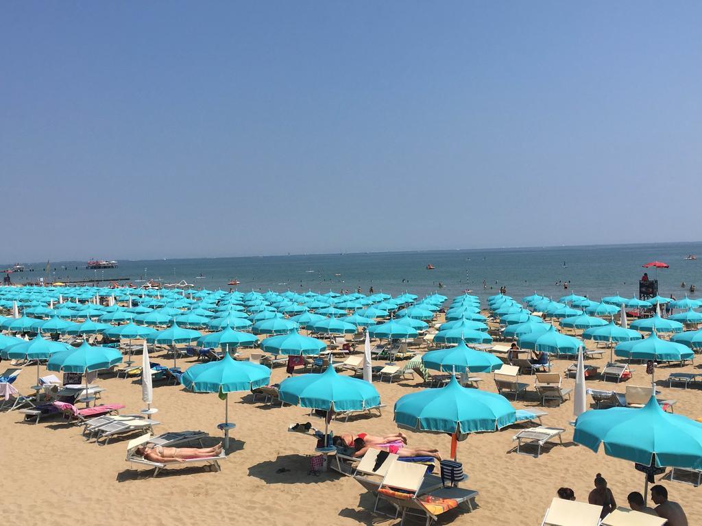 Hotel Croce Di Malta リニャーノ・サッビアドーロ エクステリア 写真